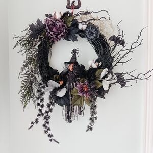 Wreath Flippers Handcrafted 14" Gothic Witch Halloween Wreath
